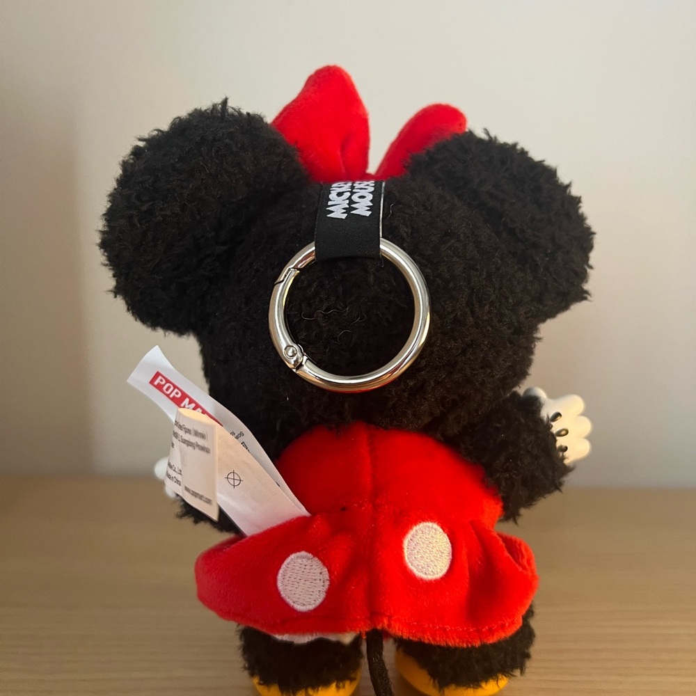 Mickey Family Pop Mart Plush Keychain - Minnie - Picture 3 of 6